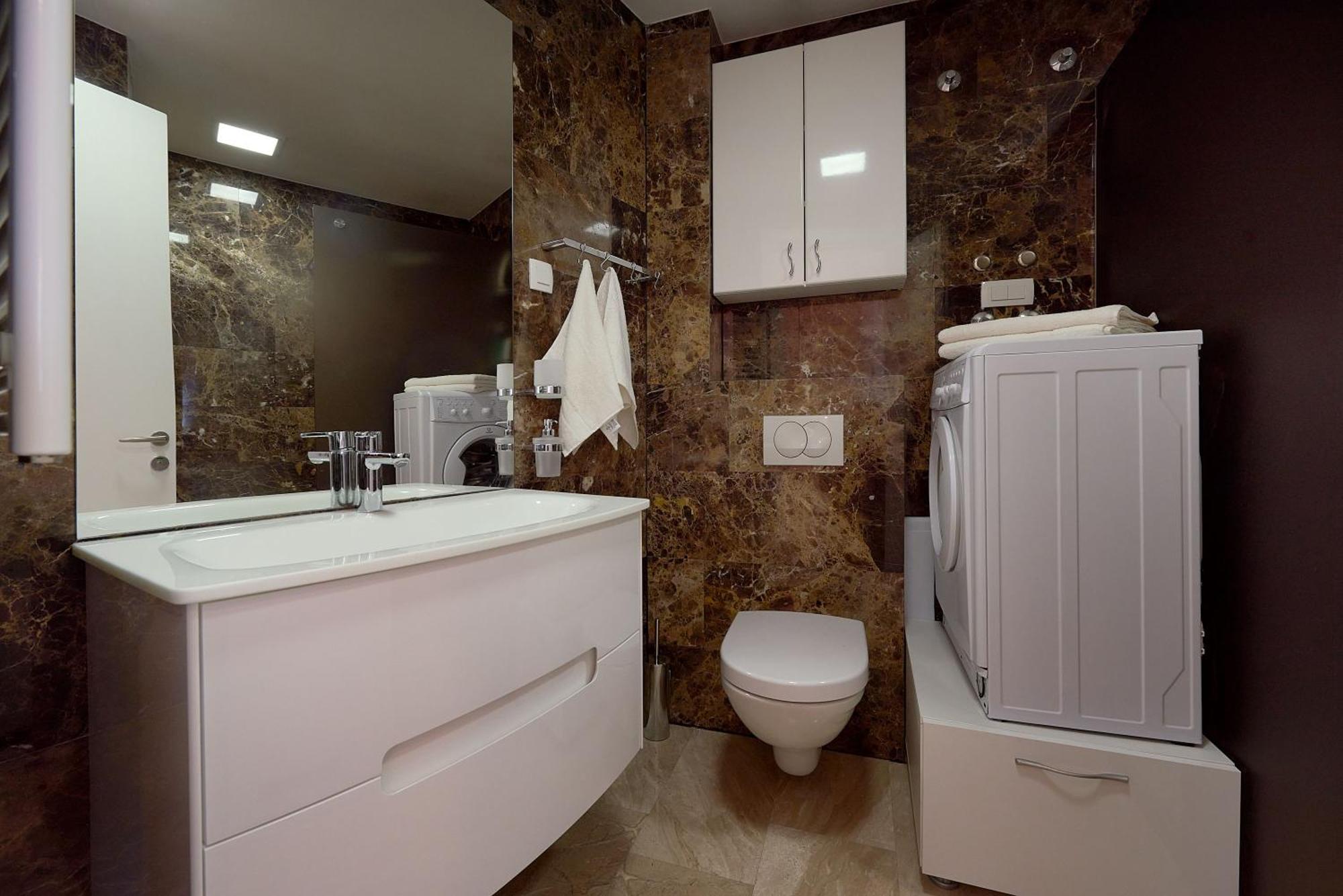Relax On The First Line In Apartament *